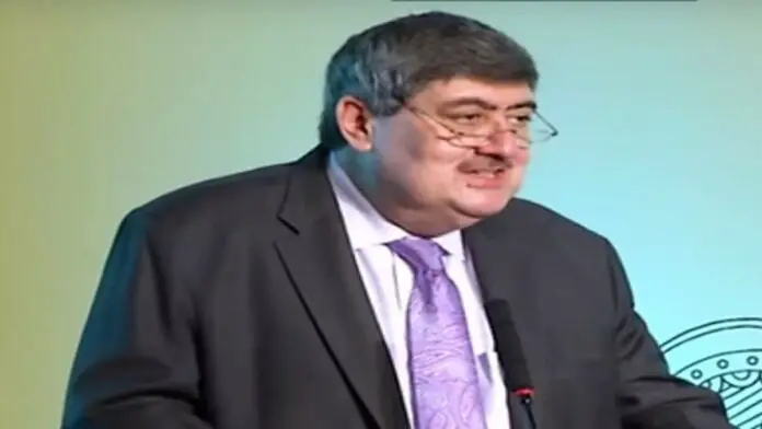 While farmers have the right to protest, roads cannot be stopped continuously: Justice Sanjay Kishan Kaul